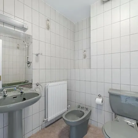 3 Miller Bridge House * Ambleside