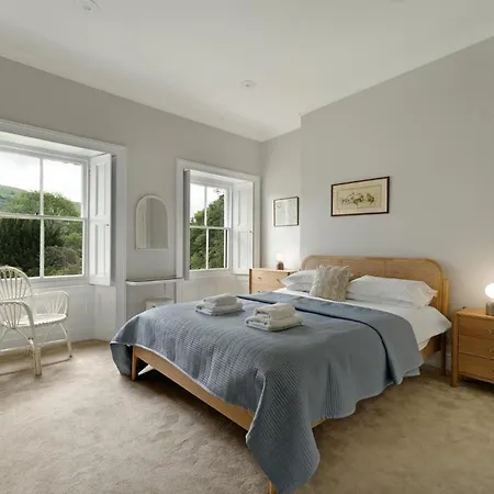 3 Miller Bridge House